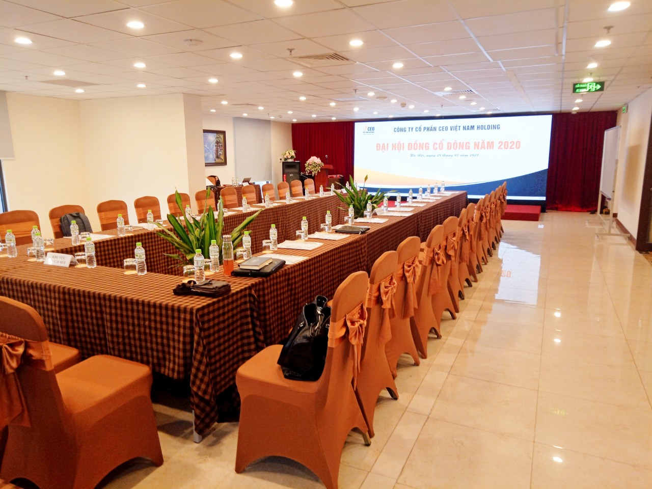 Khách sạn Cầu Giấy chuyên cho thuê hội trường Cầu Giấy